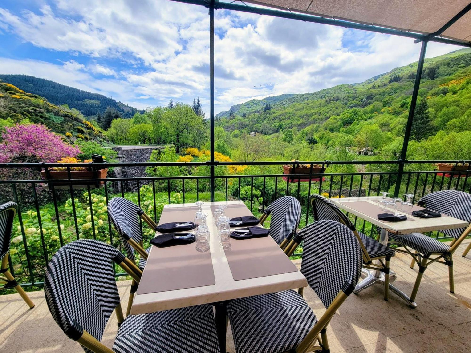 Auberge Arthea Laviolle Zewnętrze zdjęcie