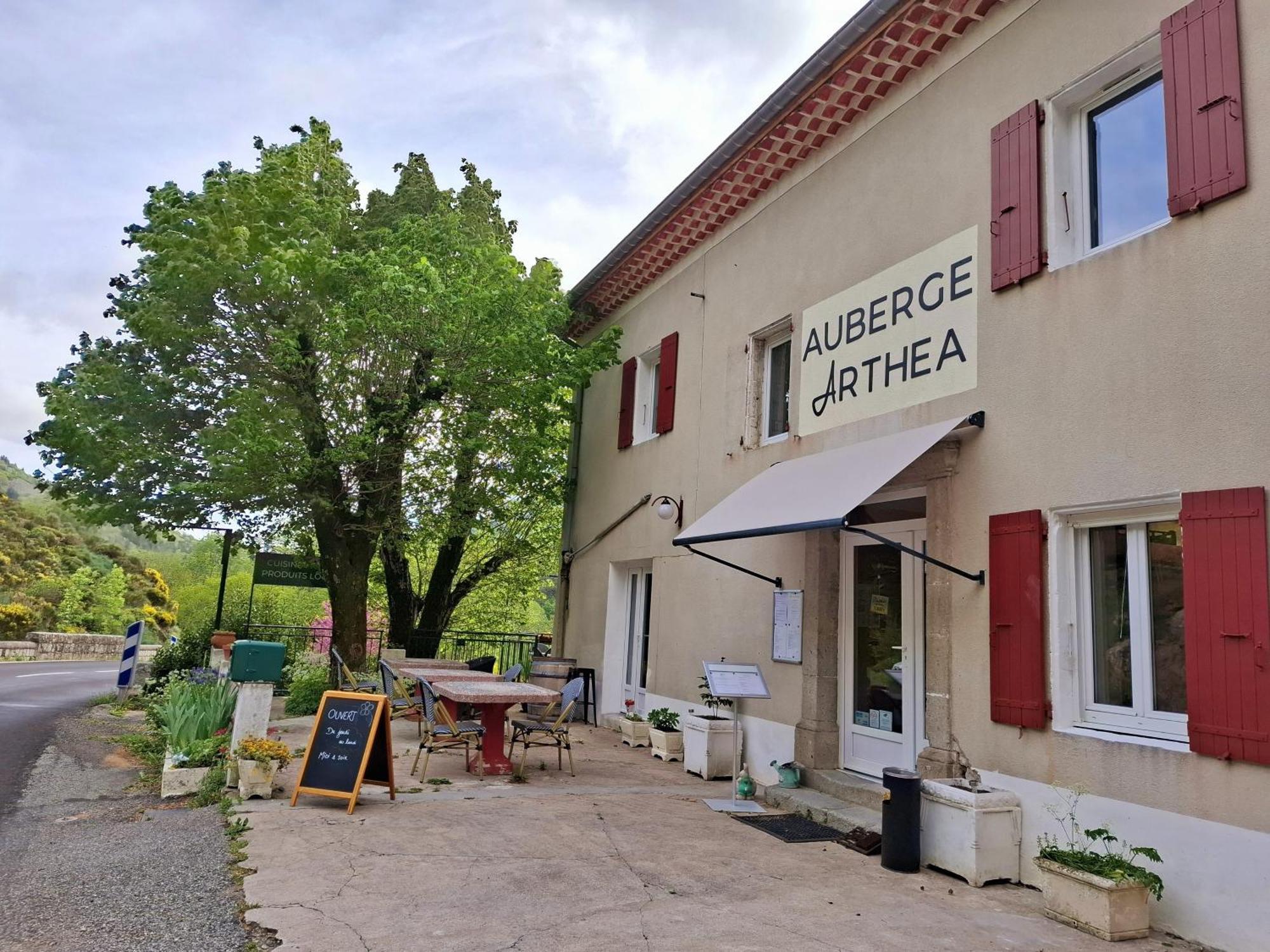 Auberge Arthea Laviolle Zewnętrze zdjęcie